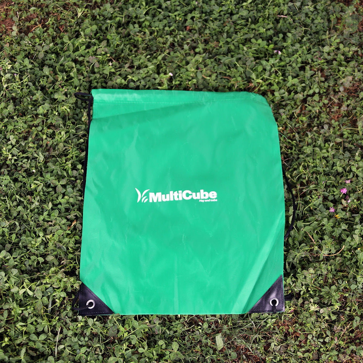 MultiCube Draw String Feed Bag
